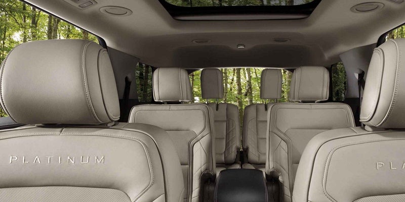 19 Ford Explorer Car Dealer In Redford Mi Pat Milliken Ford