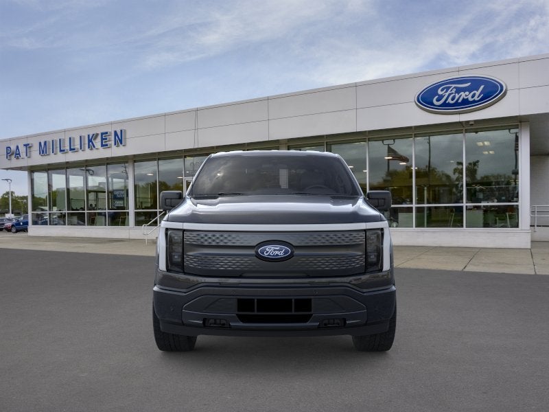 2025 Ford F-150 Lightning Flash - Photo 6