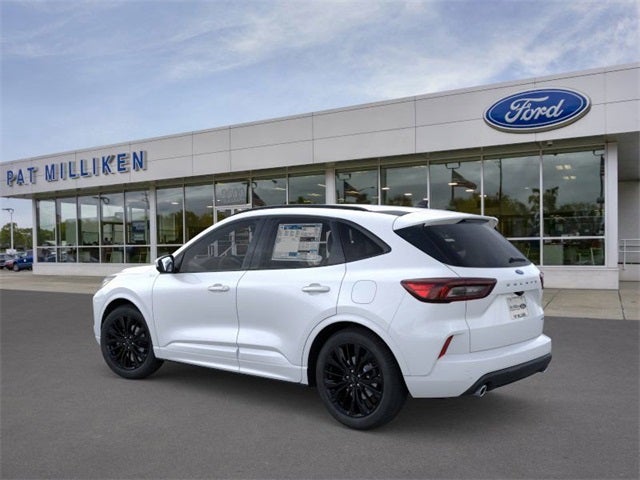 2026 Ford Escape ST-Line Elite