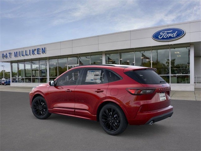 2026 Ford Escape ST-Line Elite