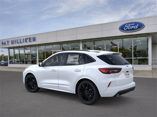 2026 Ford Escape ST-Line Elite