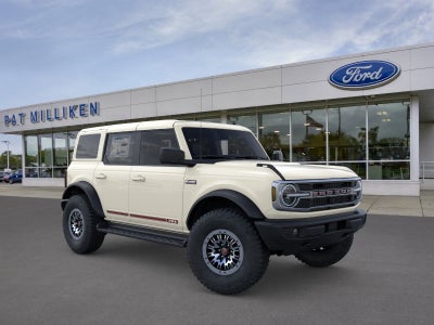 2026 Ford Bronco Outer Banks®