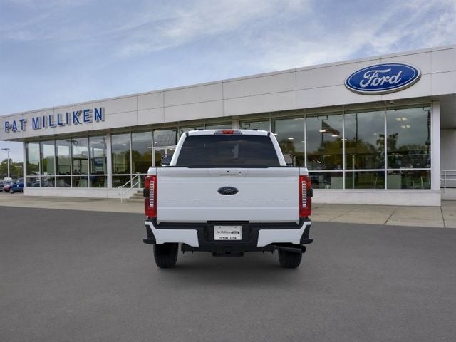 2026 Ford Super Duty F-350® XLT