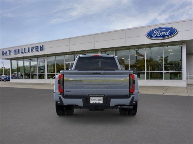 2026 Ford F-450SD Platinum DRW