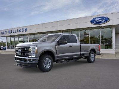 2026 Ford Super Duty F-350® XLT