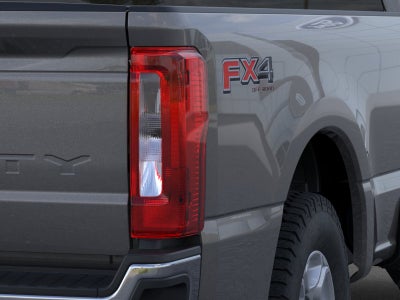 2026 Ford Super Duty F-350® XLT