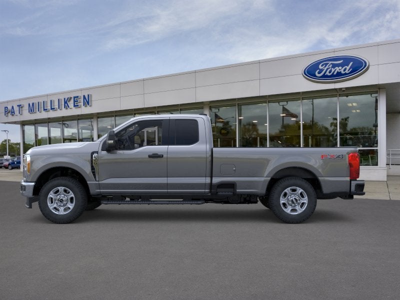 2026 Ford Super Duty F-350® XLT