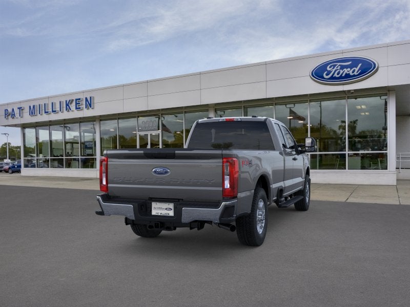 2026 Ford Super Duty F-350® XLT