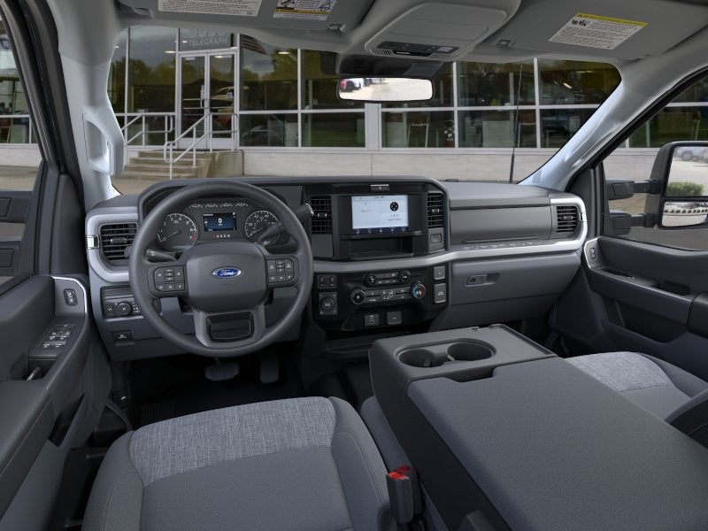 2026 Ford Super Duty F-350® XLT