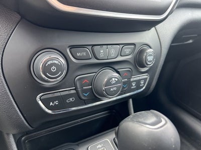 2020 Jeep Cherokee Trailhawk