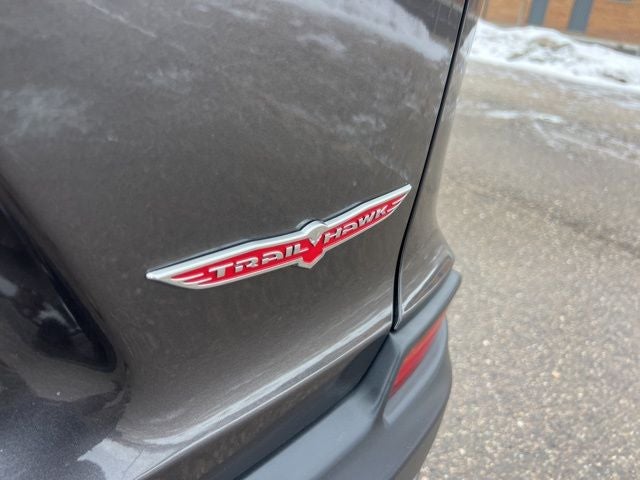 2020 Jeep Cherokee Trailhawk