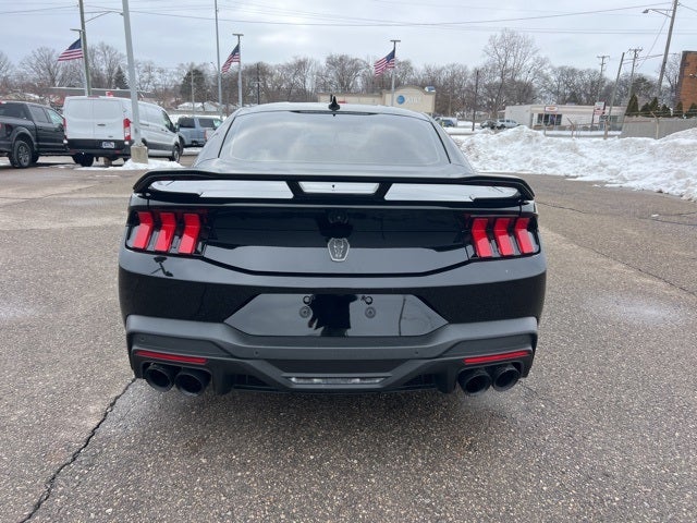 2024 Ford Mustang Dark Horse
