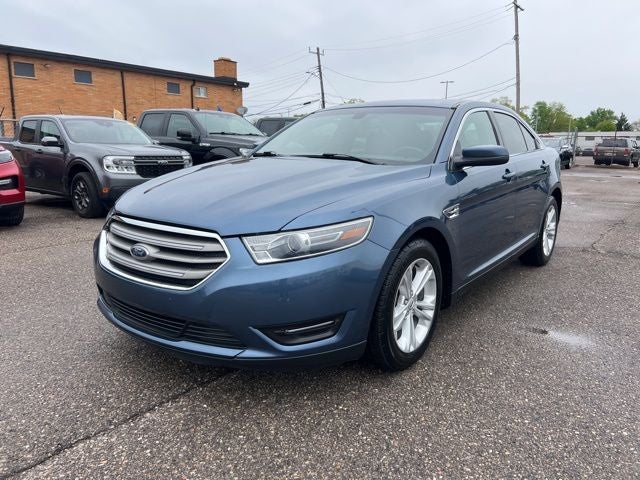 2018 Ford Taurus SEL