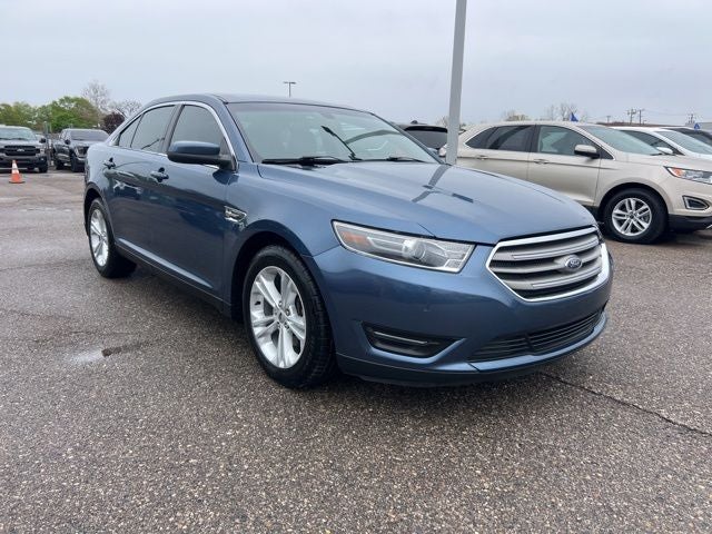 2018 Ford Taurus SEL