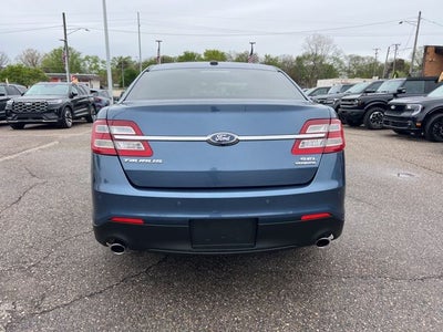 2018 Ford Taurus SEL