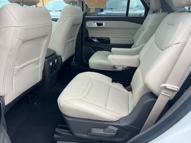 2023 Ford Explorer Platinum