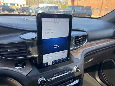 2020 Ford Explorer Platinum