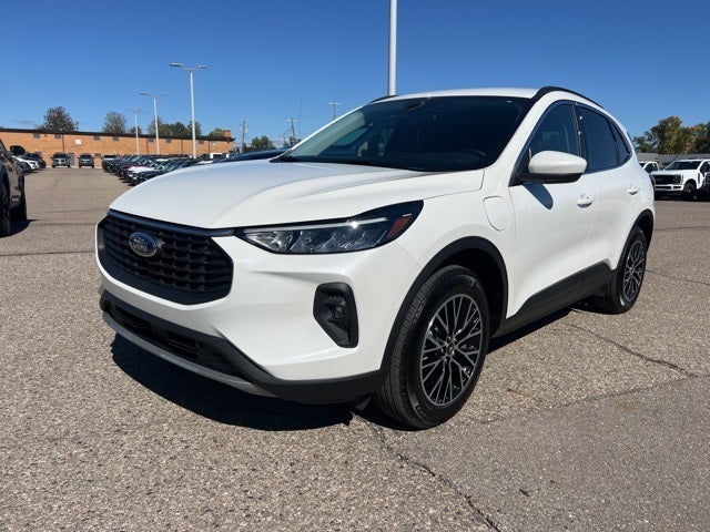 2025 Ford Escape Plug-In Hybrid Base