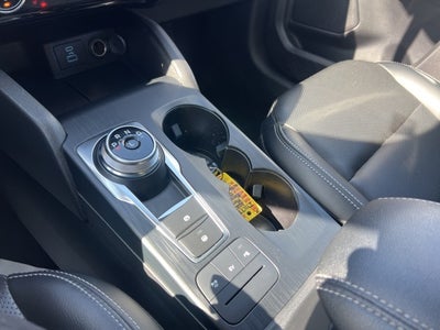 2022 Ford Escape Plug-In Hybrid Titanium