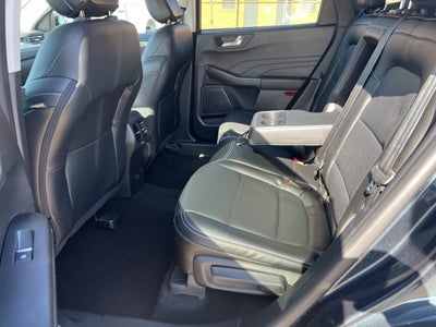 2022 Ford Escape Plug-In Hybrid Titanium