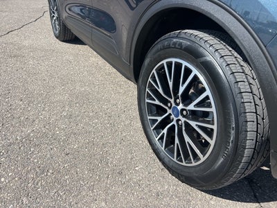 2022 Ford Escape Plug-In Hybrid Titanium