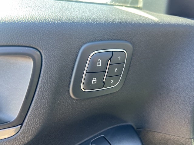 2022 Ford Escape Plug-In Hybrid Titanium