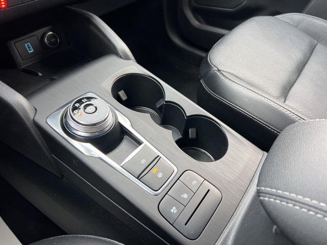 2020 Ford Escape Hybrid Titanium