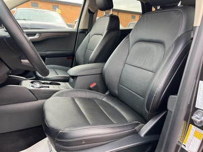 2020 Ford Escape Hybrid Titanium