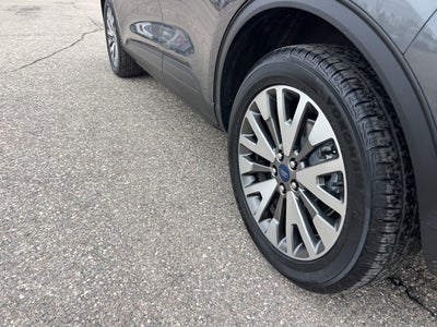2020 Ford Escape Hybrid Titanium