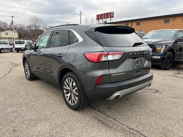 2020 Ford Escape Hybrid Titanium