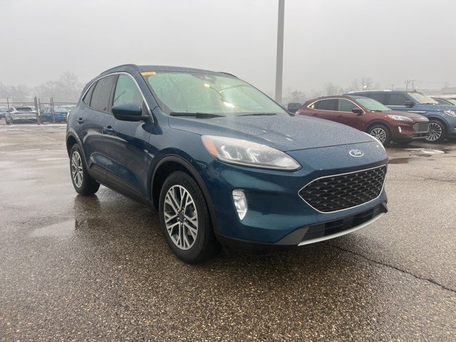 2020 Ford Escape SEL