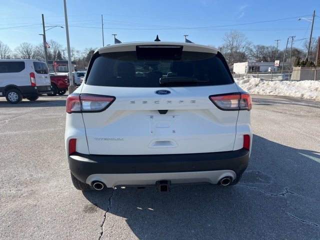2022 Ford Escape Titanium
