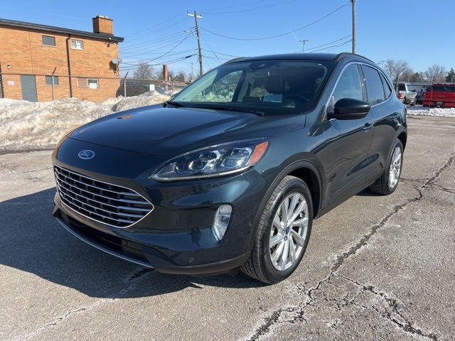 2022 Ford Escape Titanium