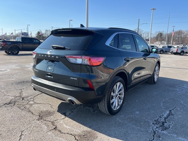 2022 Ford Escape Titanium