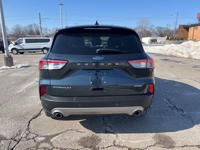 2022 Ford Escape Titanium