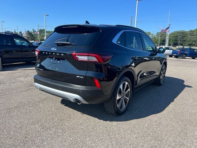 2023 Ford Escape Platinum