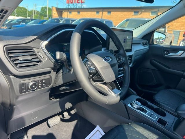 2023 Ford Escape Platinum