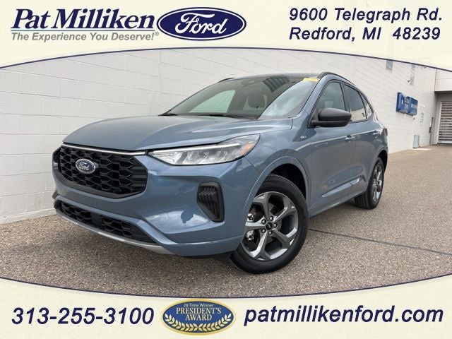 2024 Ford Escape ST-Line AWD's photo