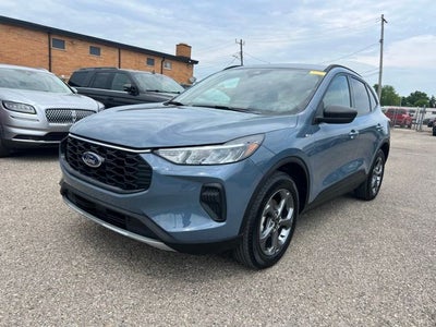 2025 Ford Escape ST-Line