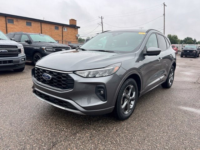 2023 Ford Escape ST-Line Select