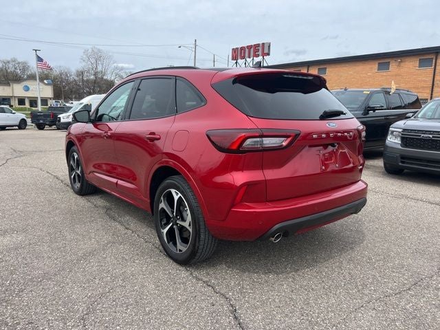 2023 Ford Escape ST-Line Select