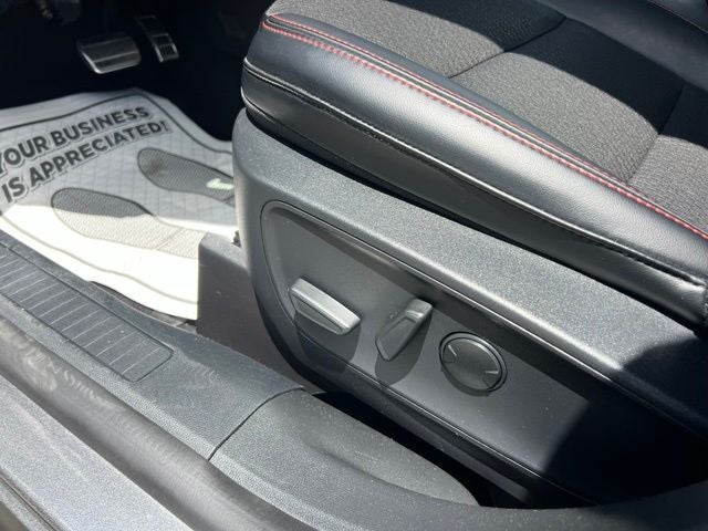 2024 Ford Escape ST-Line Select