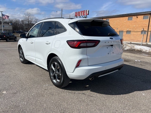 2023 Ford Escape ST-Line Select