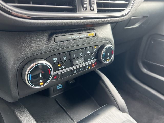 2023 Ford Escape Hybrid ST-Line Select