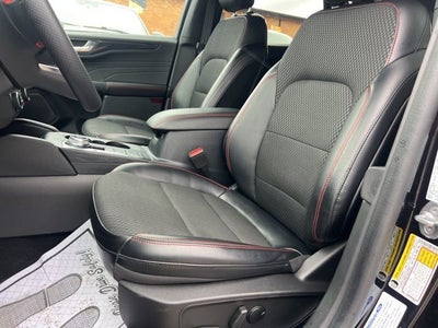2023 Ford Escape Hybrid ST-Line Select