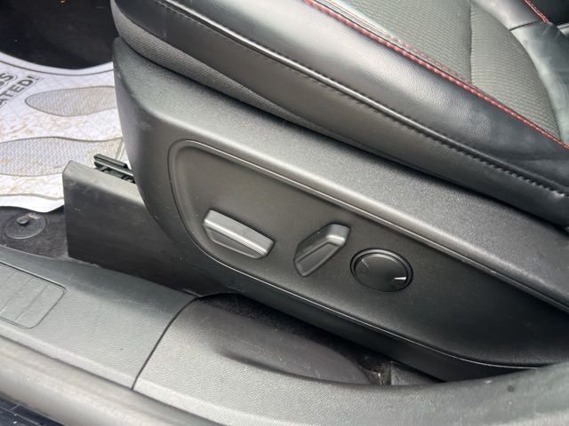 2023 Ford Escape Hybrid ST-Line Select