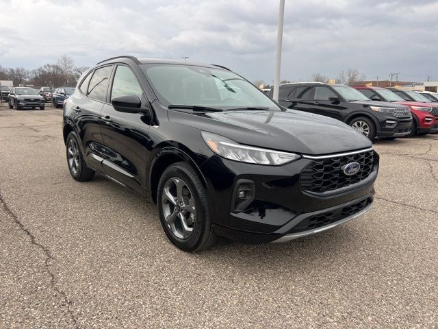 2023 Ford Escape Hybrid ST-Line Select