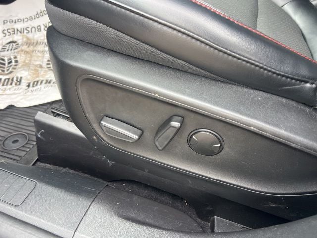 2023 Ford Escape Hybrid ST-Line Select