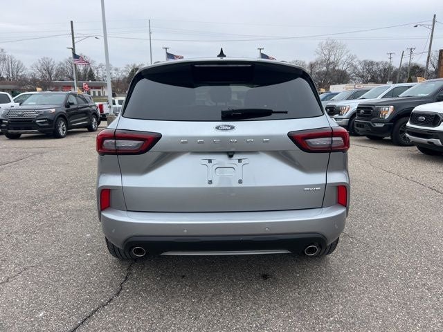 2023 Ford Escape ST-Line Elite