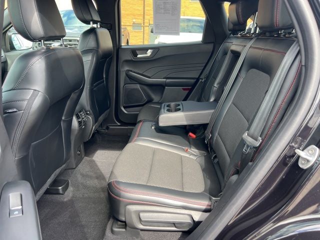 2023 Ford Escape ST-Line Elite